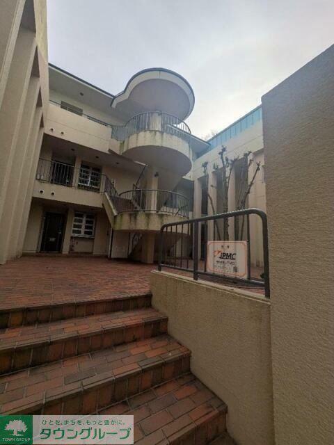 フロレスタ大倉山弐番館