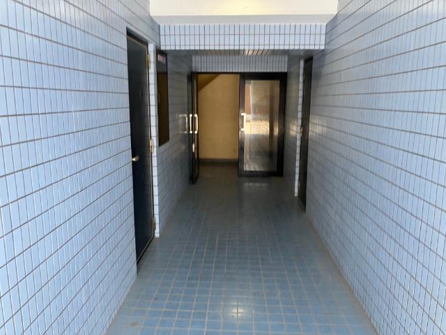 本住町マンション1番館(3DK/5階)の外観写真