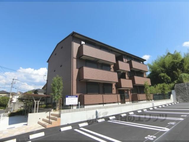 RIBERA SQUARE A棟