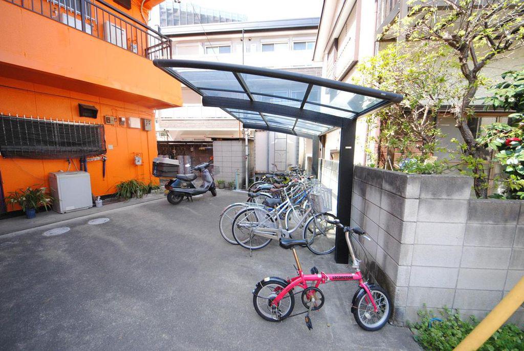 東武伊勢崎線 谷塚駅 徒歩10分 3階建 築50年