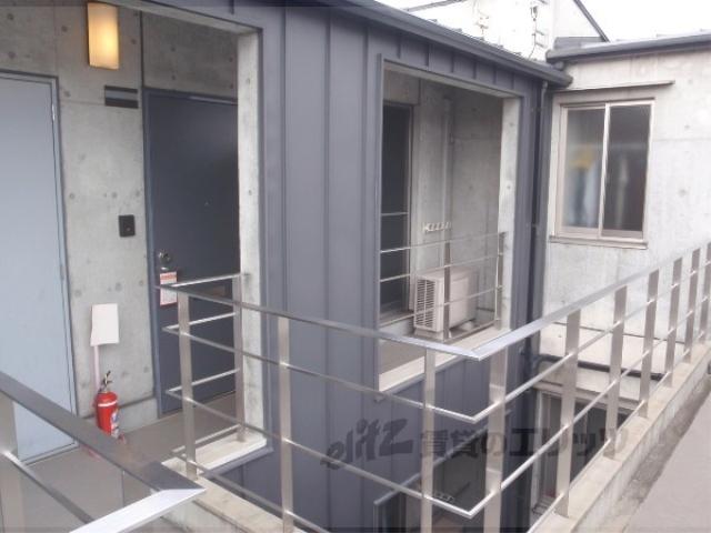 京阪本線 龍谷大前深草駅 徒歩7分 3階建 築23年