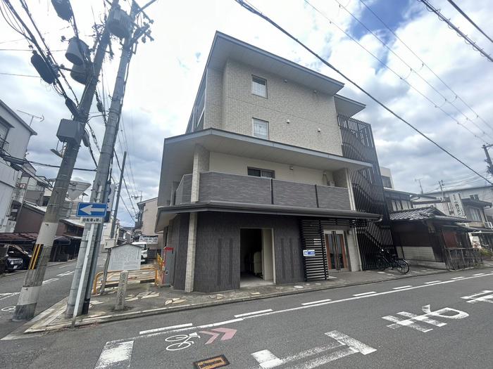 ペルージュ油小路