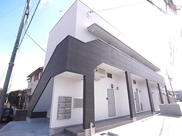 SYMPHONY OKUBO