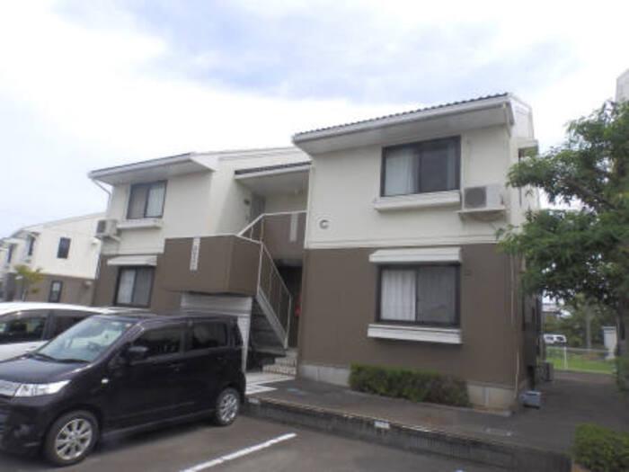 セジュール吉岡 C棟