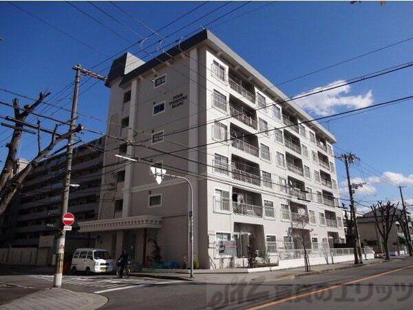 プール・トゥジュールブラン