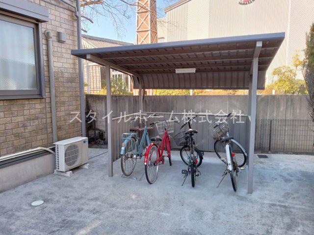 リビングタウン下地 F