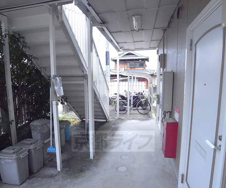 水山ハイツB棟
