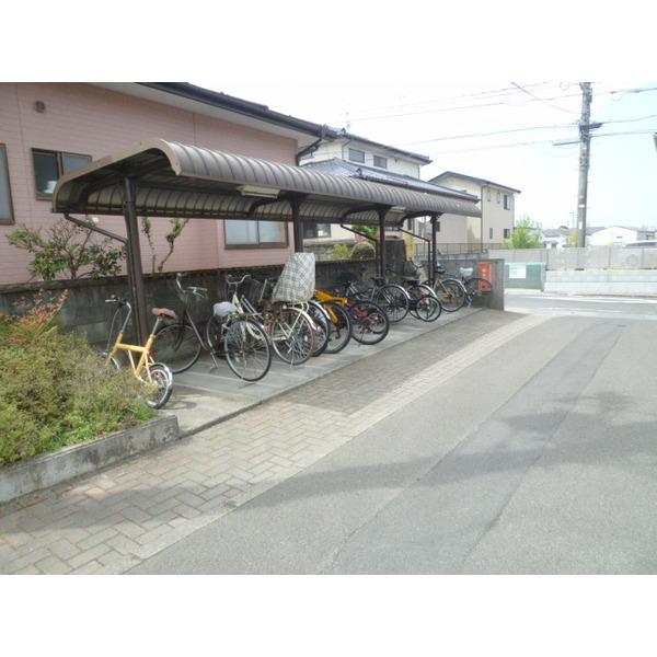 アゼリアコート