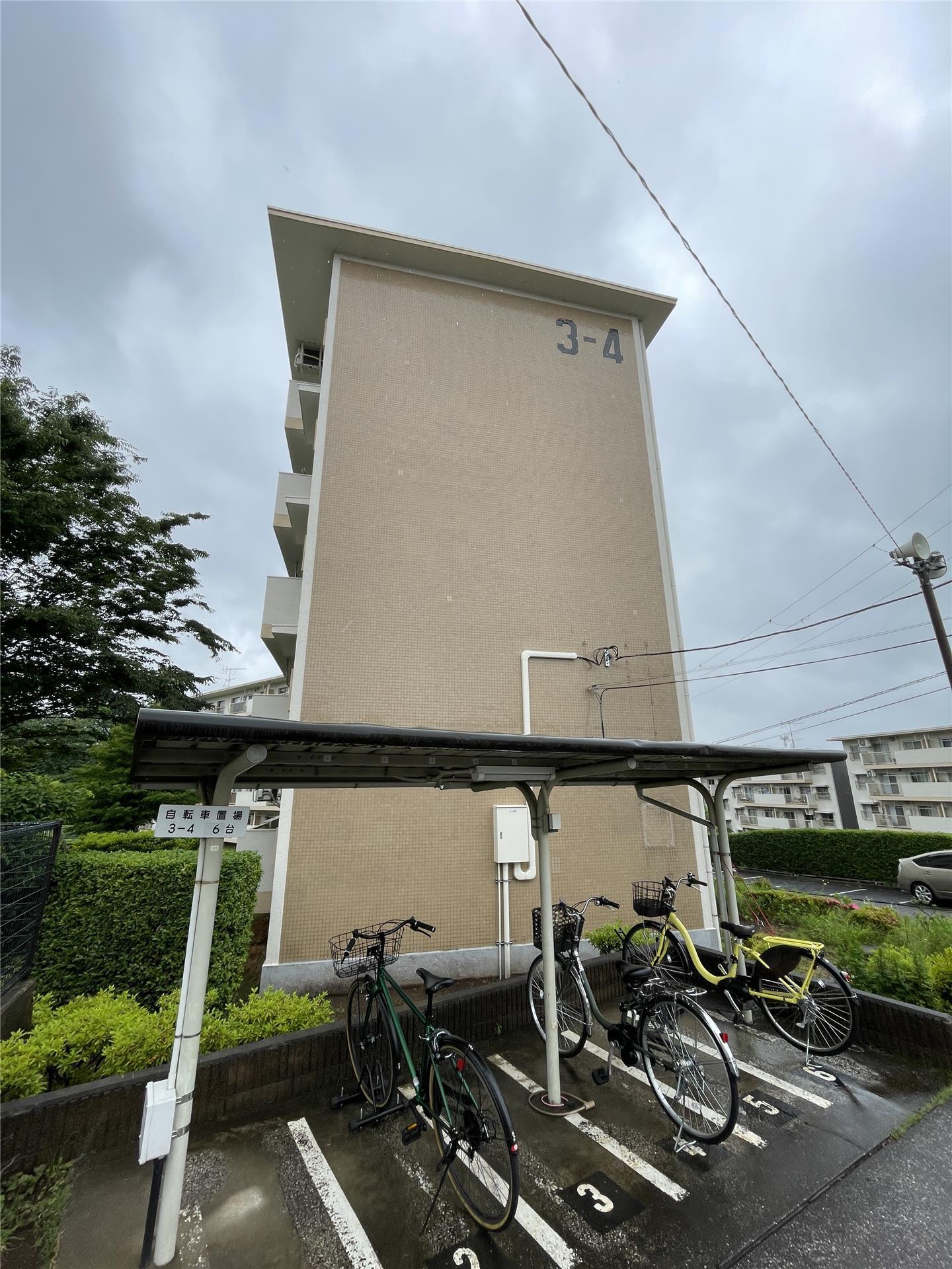 宮向団地3街区4号棟(2LDK/5階)