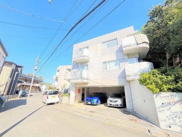 VILLA FLORESTA E棟