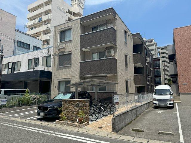 フェーブ島上