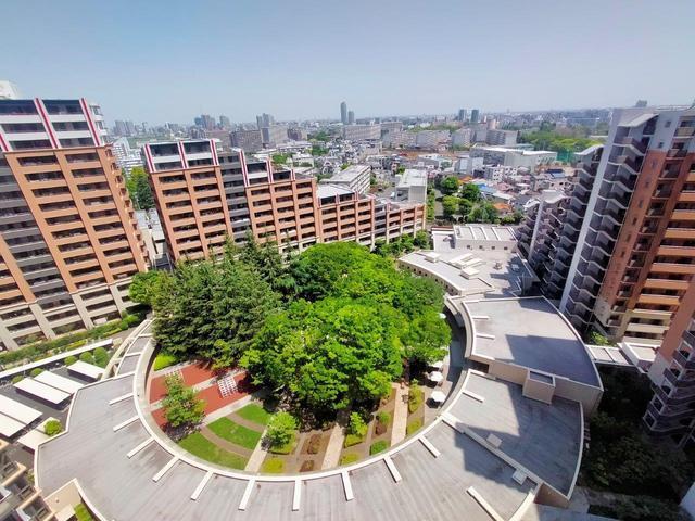 東京メガシティC棟