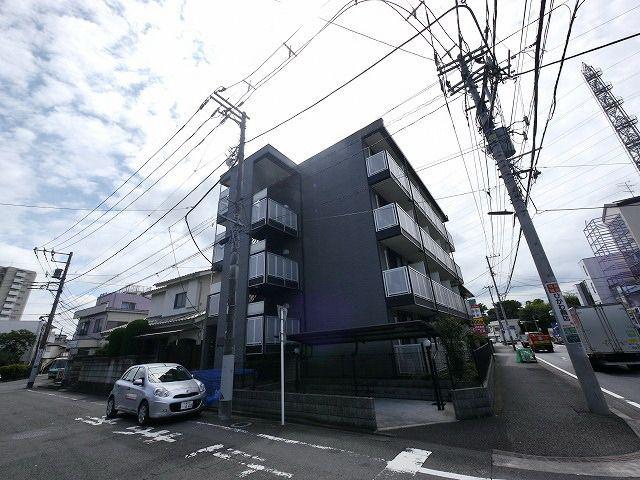 レオパレス氷川