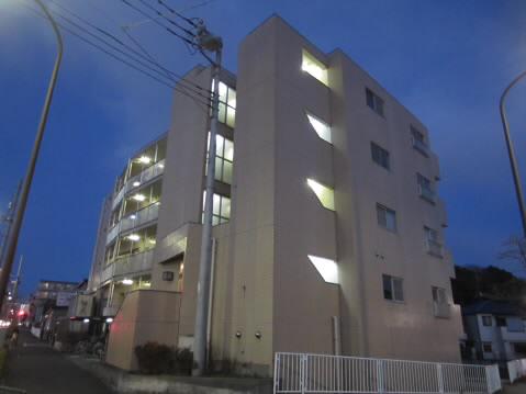 ブライトヒルズ調布
