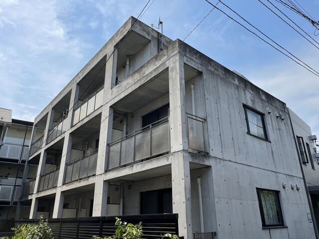 デュール・マキ