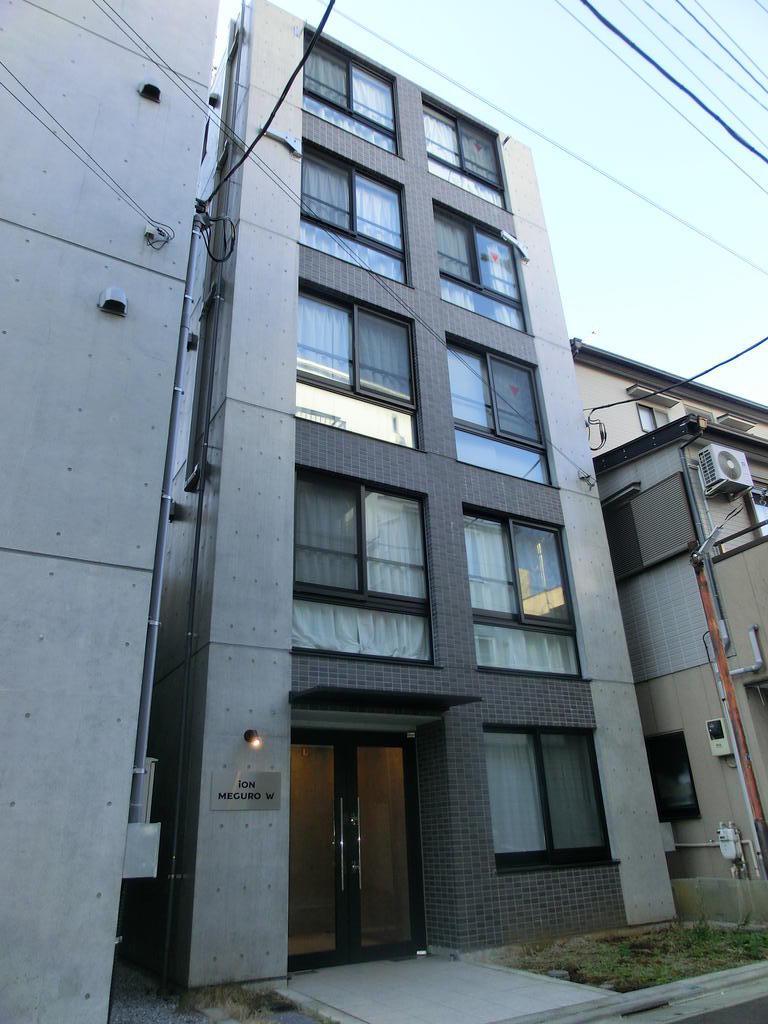 ION MEGURO W