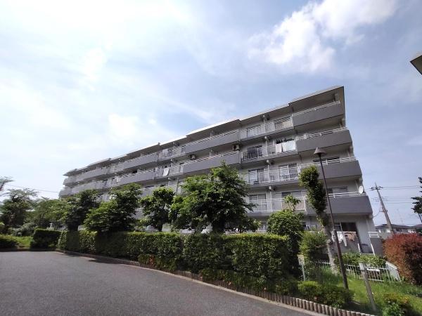 東鷲宮ニュータウン駅前通