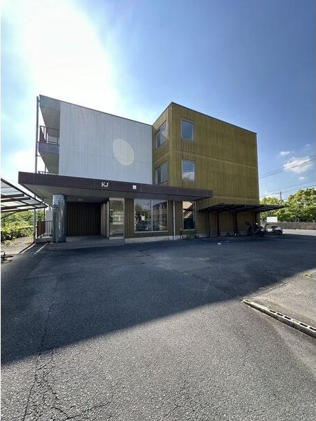 K・J館