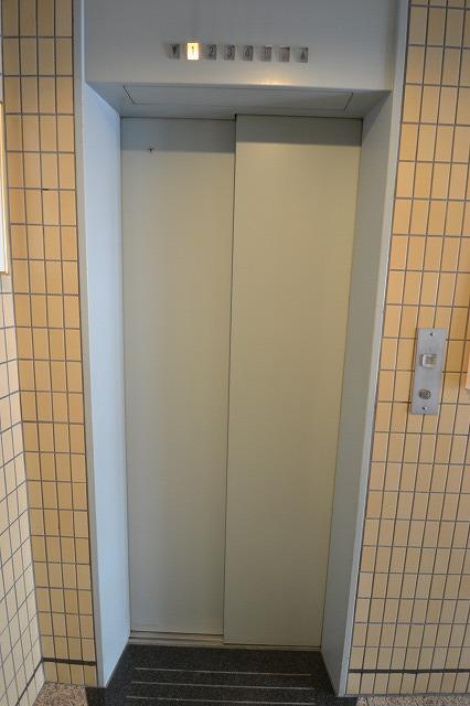 クレセント石本