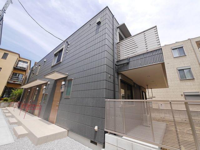 アワースタイルアパートメント