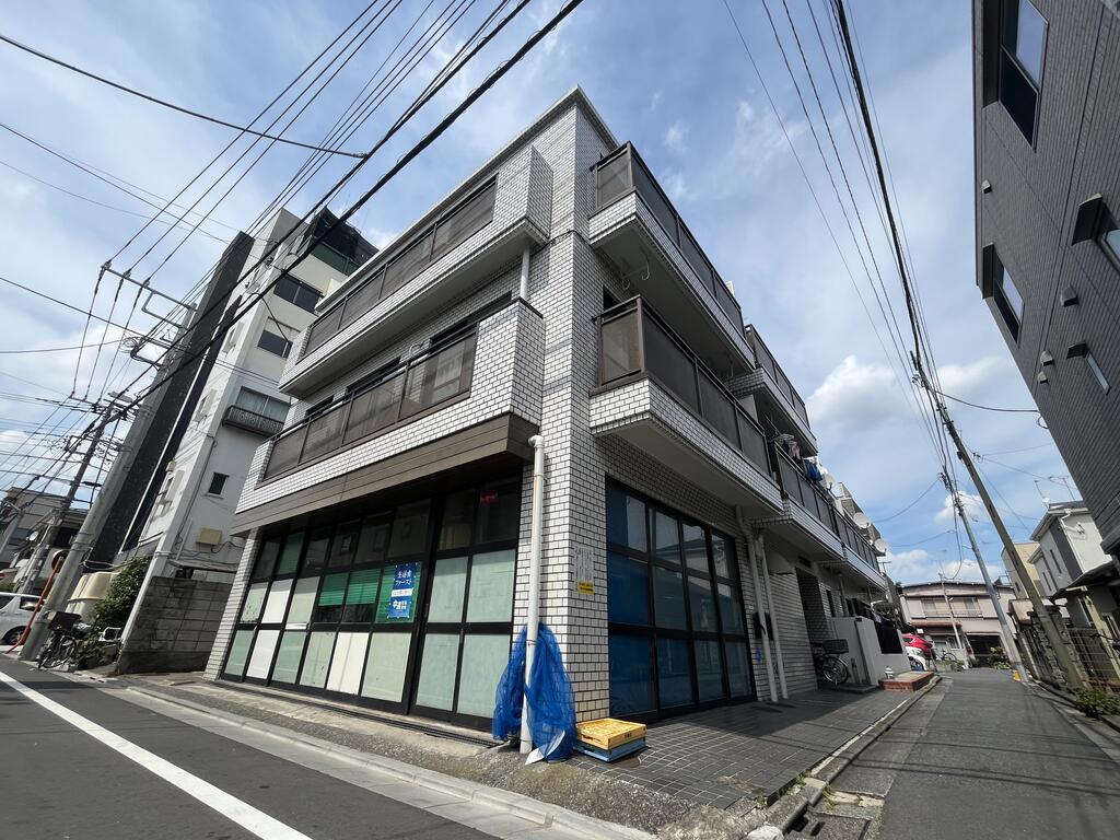 東京メトロ有楽町線 要町駅 徒歩13分  築42年