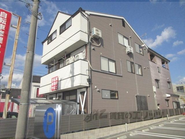 サンサーラ頼政塚