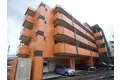 LA RIVIERE M