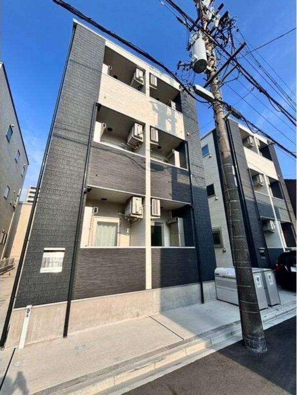 LEGA庄内通北側の建物