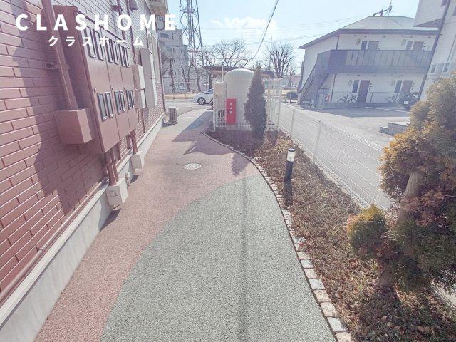 ジュネス幸B