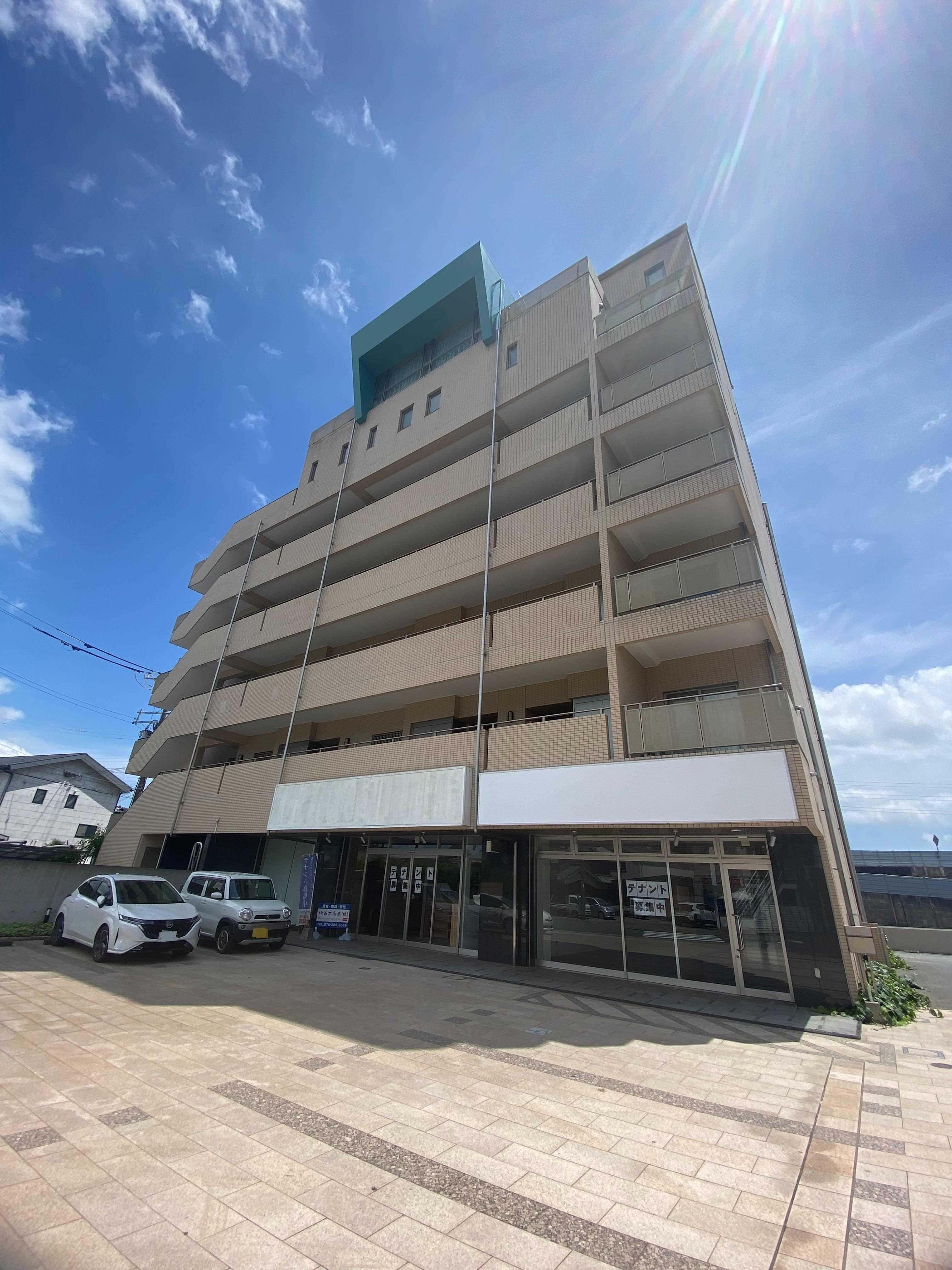 アゴラオーキッド富永