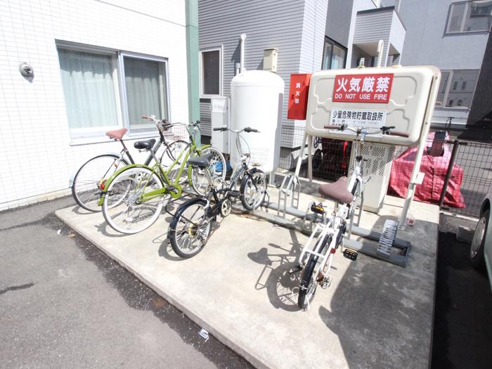 プラザ平岸