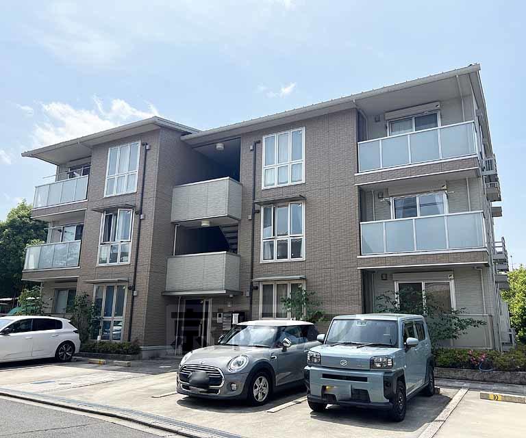 ドムール嵯峨A棟