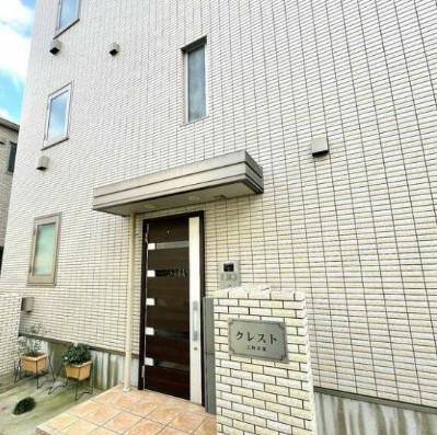 クレスト三軒茶屋