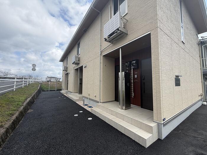GRAND MAISON.26