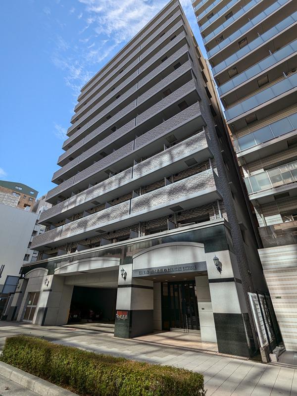 エスリード南森町駅前