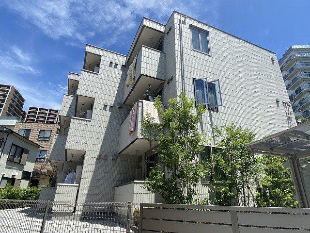 HOUSEKUL IS2