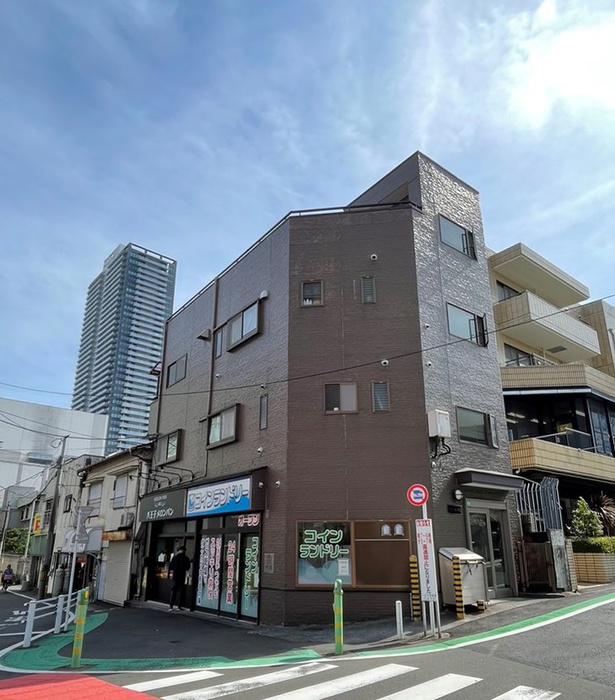 ファミール井田