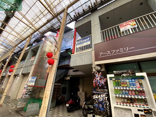 ラ・リュ奉還町