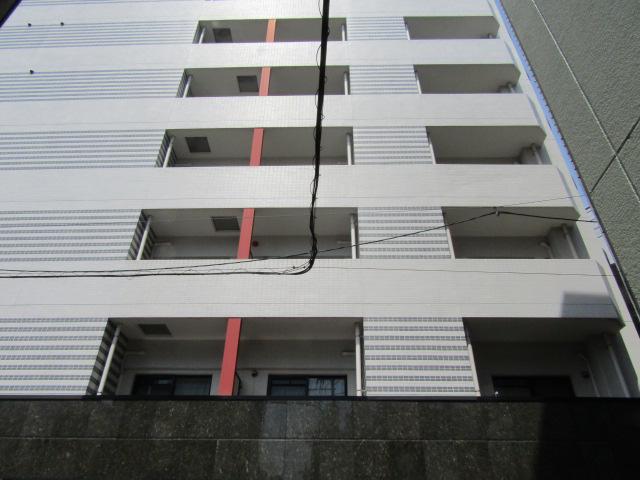ブルービ-田辺駅前