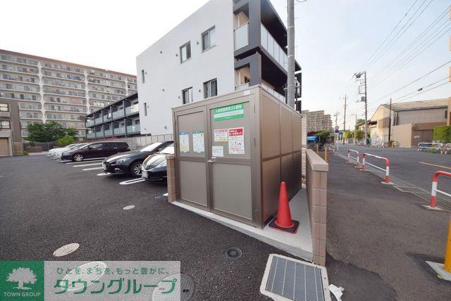 クレスト川口