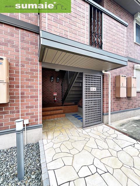パインテイルB棟