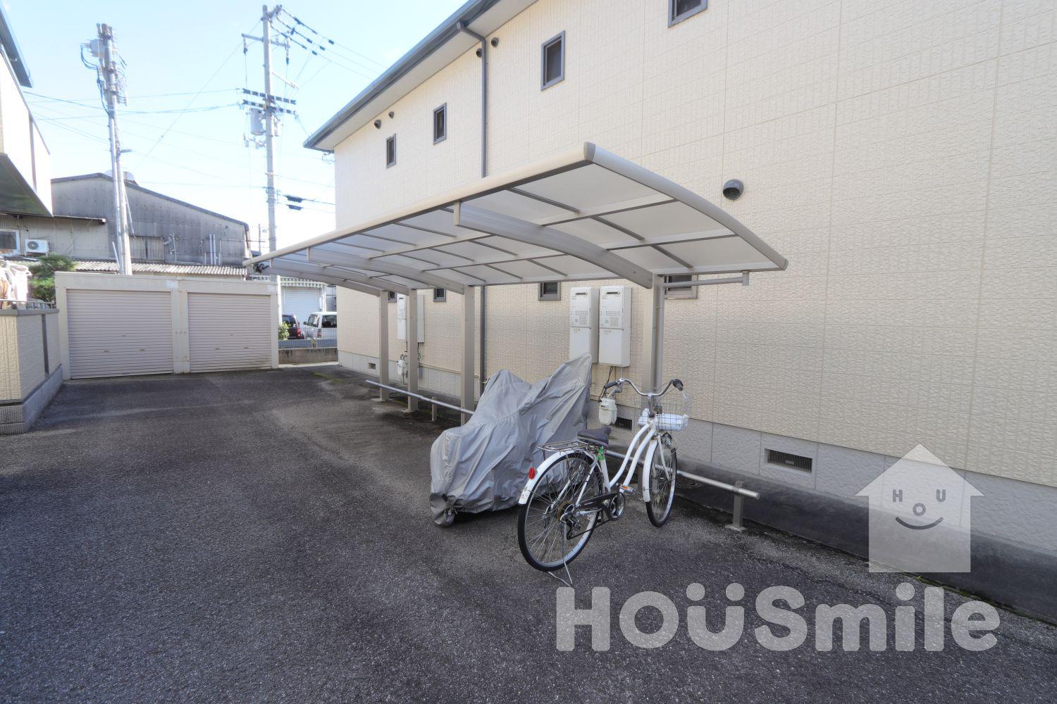 シャーメゾン八万 3番館