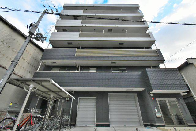 ラ ヴィータ西梅田