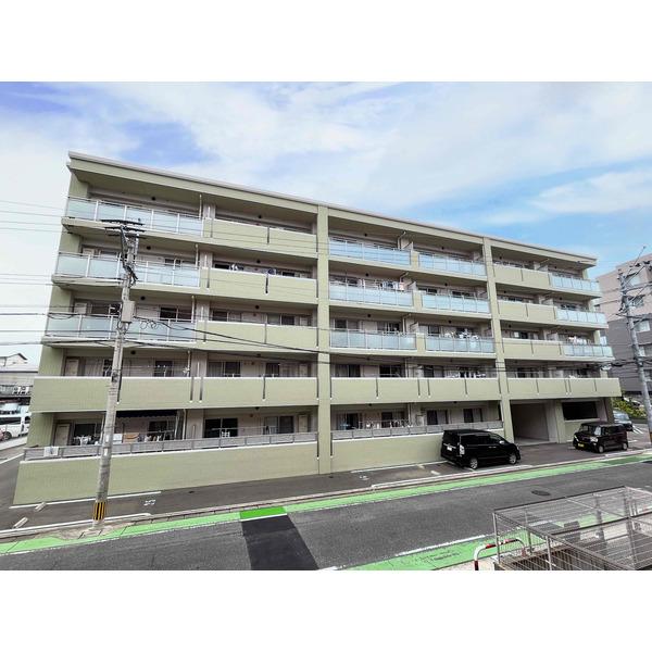 西鉄天神大牟田線 井尻駅 徒歩13分 5階建 築11年