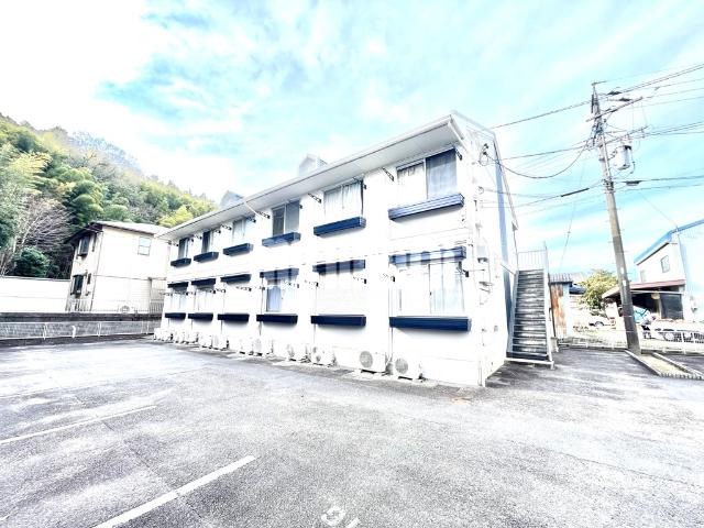 ツインパル山城 A棟