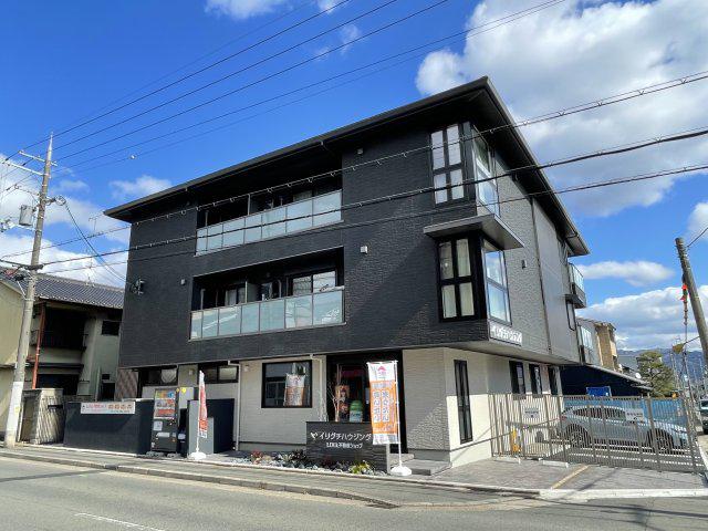 エントランスライフ西野山東