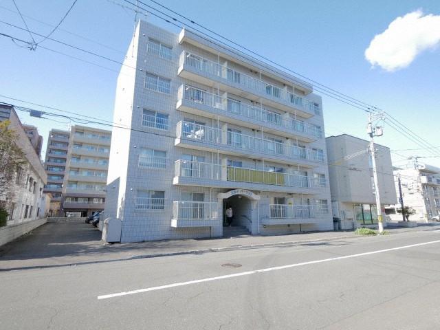 スカイパーク22(2DK/1階)