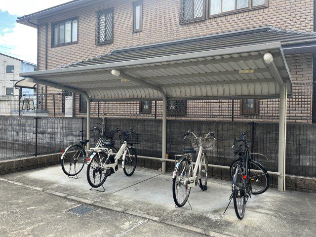 サンパレス安室