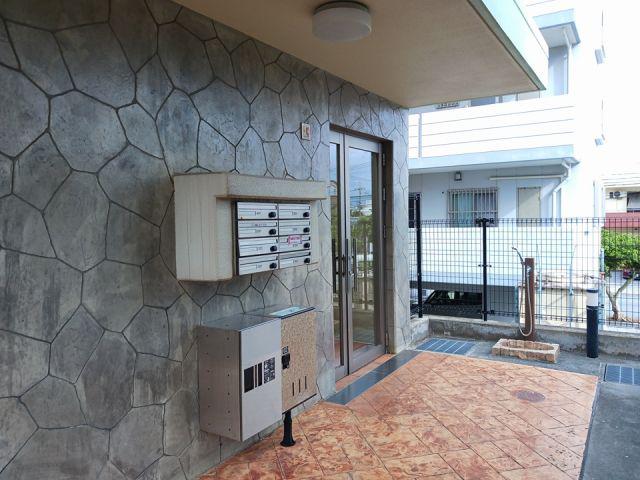 くさてぃむい赤嶺