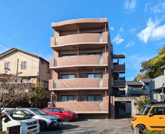 とさでん交通伊野線 上町五丁目駅 徒歩8分 4階建 築24年